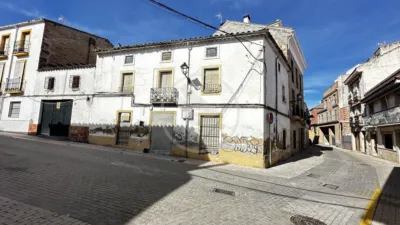 Chalet on Calle Miguel Cobo photo 3