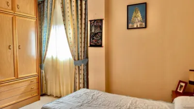 Piso en venta en Calle Pakistán, 2, Avenida de las Ciencias-Emilio Lemos (Distrito Este-Alcosa-Torreblanca. Sevilla Capital) de 235.000 €