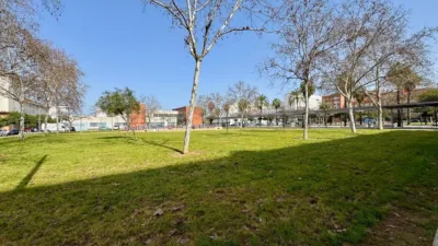Piso en venta en Calle Pakistán, 2, Avenida de las Ciencias-Emilio Lemos (Distrito Este-Alcosa-Torreblanca. Sevilla Capital) de 235.000 €