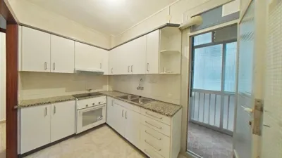 Flat in La Creu Alta photo 11