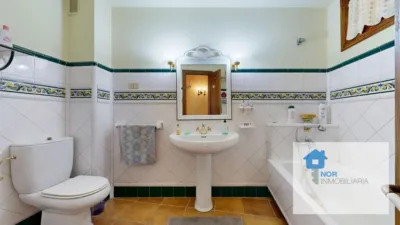 Townhouse in Barrio de la Portilla photo 30