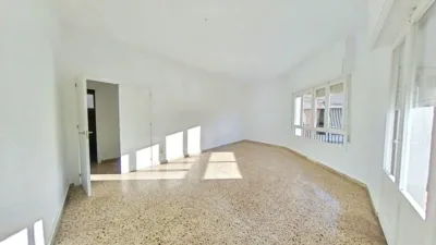 Apartment in Urban Core photo 2