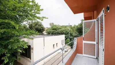 Piso en alquiler en Plaça de Rafael Alberti, Fontajau-Domeny-Taialà (Girona Capital) de 1.500 €<span>/mes</span>