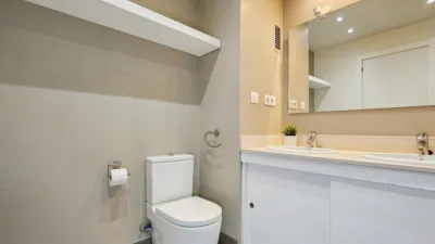 Piso en venta en Carrer de Josep Ferrater i Móra, El Poblenou (Distrito Sant Martí. Barcelona Capital) de 695.000 €