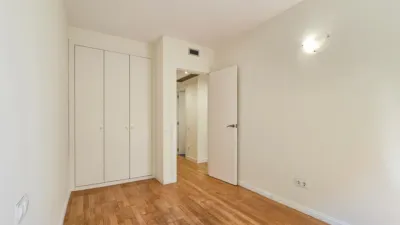 Piso en venta en Carrer de Josep Ferrater i Móra, El Poblenou (Distrito Sant Martí. Barcelona Capital) de 695.000 €