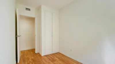 Piso en venta en Carrer de Josep Ferrater i Móra, El Poblenou (Distrito Sant Martí. Barcelona Capital) de 695.000 €