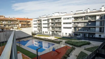 Piso en alquiler en Carrer Migdia, cerca de Carrer de Maria Josepa Arnall i Juan, Migdia Casernes (Girona Capital) de 2.200 €<span>/mes</span>