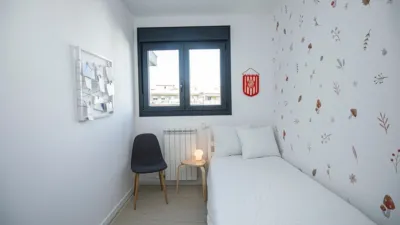 Piso en alquiler en Carrer Migdia, cerca de Carrer de Maria Josepa Arnall i Juan, Migdia Casernes (Girona Capital) de 2.200 €<span>/mes</span>