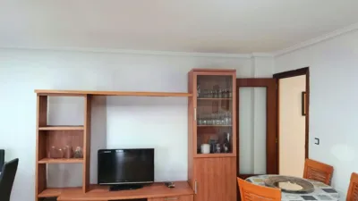 Piso en alquiler en Playa El Perellonet - Imagen 3