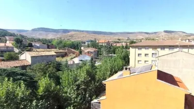 Piso en venta en Calle de Antonio Machado, Utrillas de 35.000 €