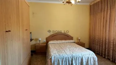Piso en venta en Calle de Antonio Machado, Utrillas de 35.000 €