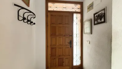 Semi-detached house on Plaça del Firal, 25 photo 2
