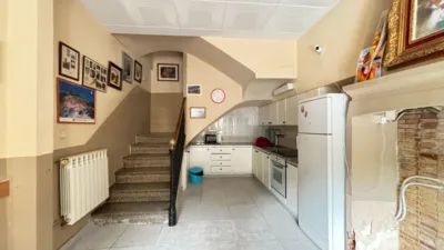 Semi-detached house on Plaça del Firal, 25 photo 4