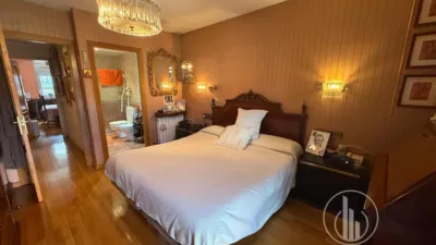Penthouse on Carrer del Bisbe Vilanova photo 15