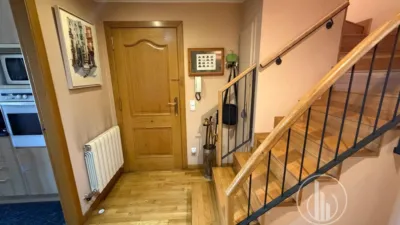 Penthouse on Carrer del Bisbe Vilanova photo 23