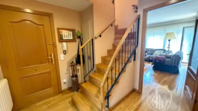 Penthouse on Carrer del Bisbe Vilanova photo 2