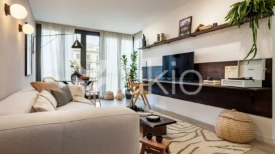 Piso en alquiler en Carrer de València, cerca de Carrer de Sicília - Imagen 2