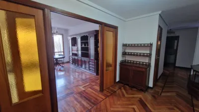 Piso en Avenida de Gasteiz photo 32