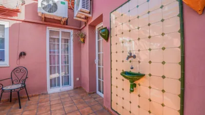 Terraced house in Carrer de la Torreta photo 18