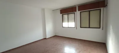 Piso en venta en Andalucia, Fernán-Núñez de 84.000 €