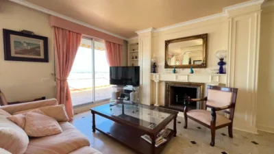 Penthouse on Carrer de Brussel·les photo 23