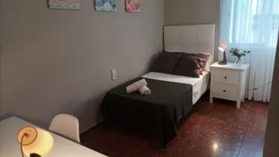 Piso en alquiler en Ciudad Jardín, Ciudad Jardín-Zoco (Córdoba Capital) de 1.280 €<span>/mes</span>