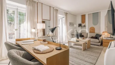 Piso en alquiler en Calle de Almagro - Imagen 2