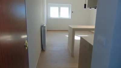 Piso en alquiler en Calle de San Germán, cerca de Calle de la Infanta Mercedes - Imagen 8