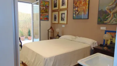 Apartment on Calle del Doce de Octubre photo 16