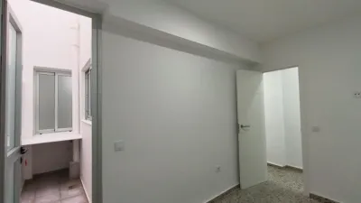 Piso en alquiler en Avenida de Taco, cerca de Carretera General del Rosario, Taco-Geneto-Las Chumberas-Guajara-Los Andenes (San Cristóbal de La Laguna) de 875 €<span>/mes</span>