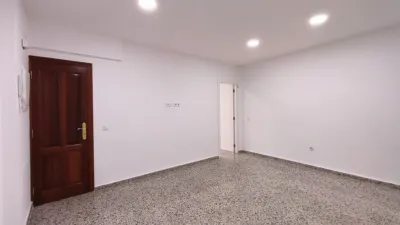 Piso en alquiler en Avenida de Taco, cerca de Carretera General del Rosario, Taco-Geneto-Las Chumberas-Guajara-Los Andenes (San Cristóbal de La Laguna) de 875 €<span>/mes</span>