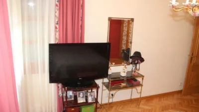 Chalet en venta en Calle de Miguel de Cervantes, 21, Arenas de San Pedro de 380.000 €