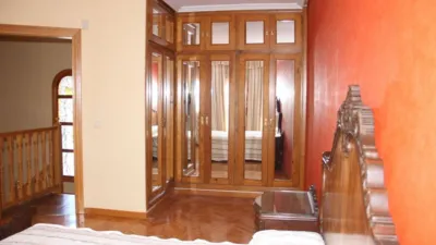 Chalet en venta en Calle de Miguel de Cervantes, 21, Arenas de San Pedro de 380.000 €