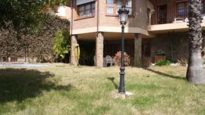 Chalet en venta en Calle de Miguel de Cervantes, 21, Arenas de San Pedro de 380.000 €