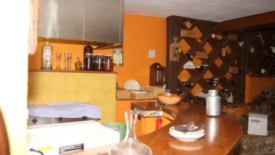 Chalet en venta en Calle de Miguel de Cervantes, 21, Arenas de San Pedro de 380.000 €