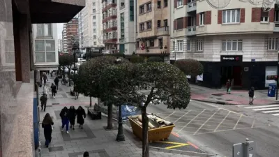 Flat for sale on Calle de Vitoria photo 3