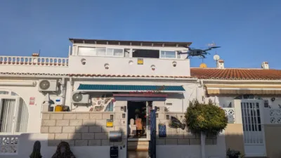 Casa – Torrevieja, Urbanización San Luis, Urbanización El Chaparral - Vista 2