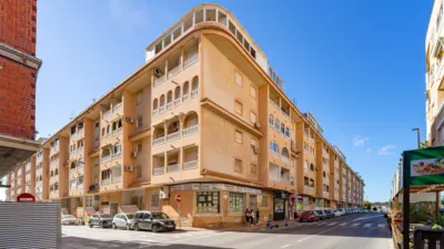 Piso – Torrevieja - Vista 2