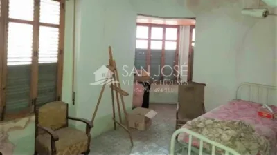 House in Town Hall photo 5