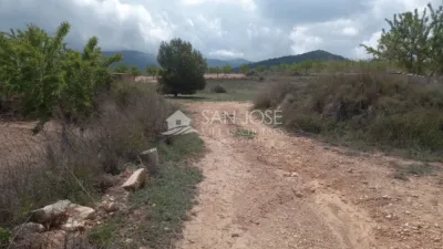 Terreno en venta en Xinorlet - Más