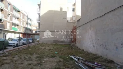 Terreno en venta en Centro - Vista 2
