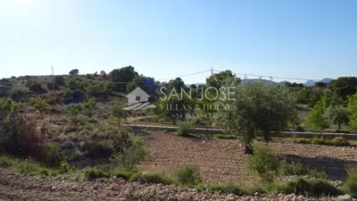 Terreno en venta en Umbria - Más