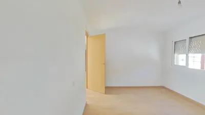 Flat in La Trinitat Nova photo 18