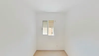 Flat in La Trinitat Nova photo 23