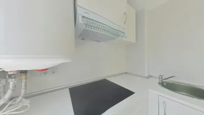 Flat in La Trinitat Nova photo 30