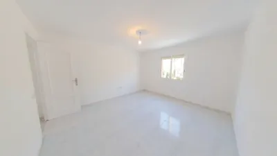 Apartment in La Verneda-La Pau photo 4