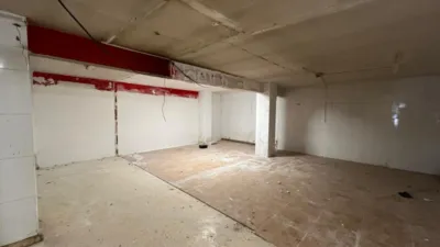 Local comercial en alquiler en Avenida Ancha de Castelar - Vista 2