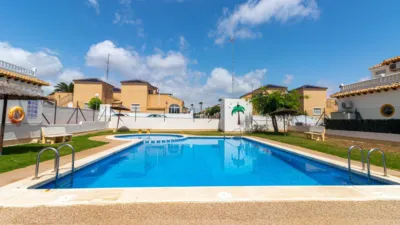 House in Los Almendros-La Florida photo 26