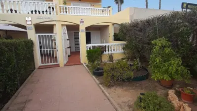 Piso – Torrevieja - Vista 2
