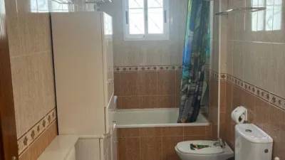 Triplex in Los Almendros-La Florida photo 18